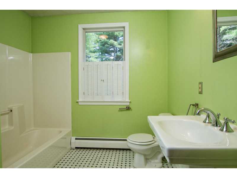 89 Rice City Road Coventry, RI 02827 - Photo 16 of 25 Bathroom.