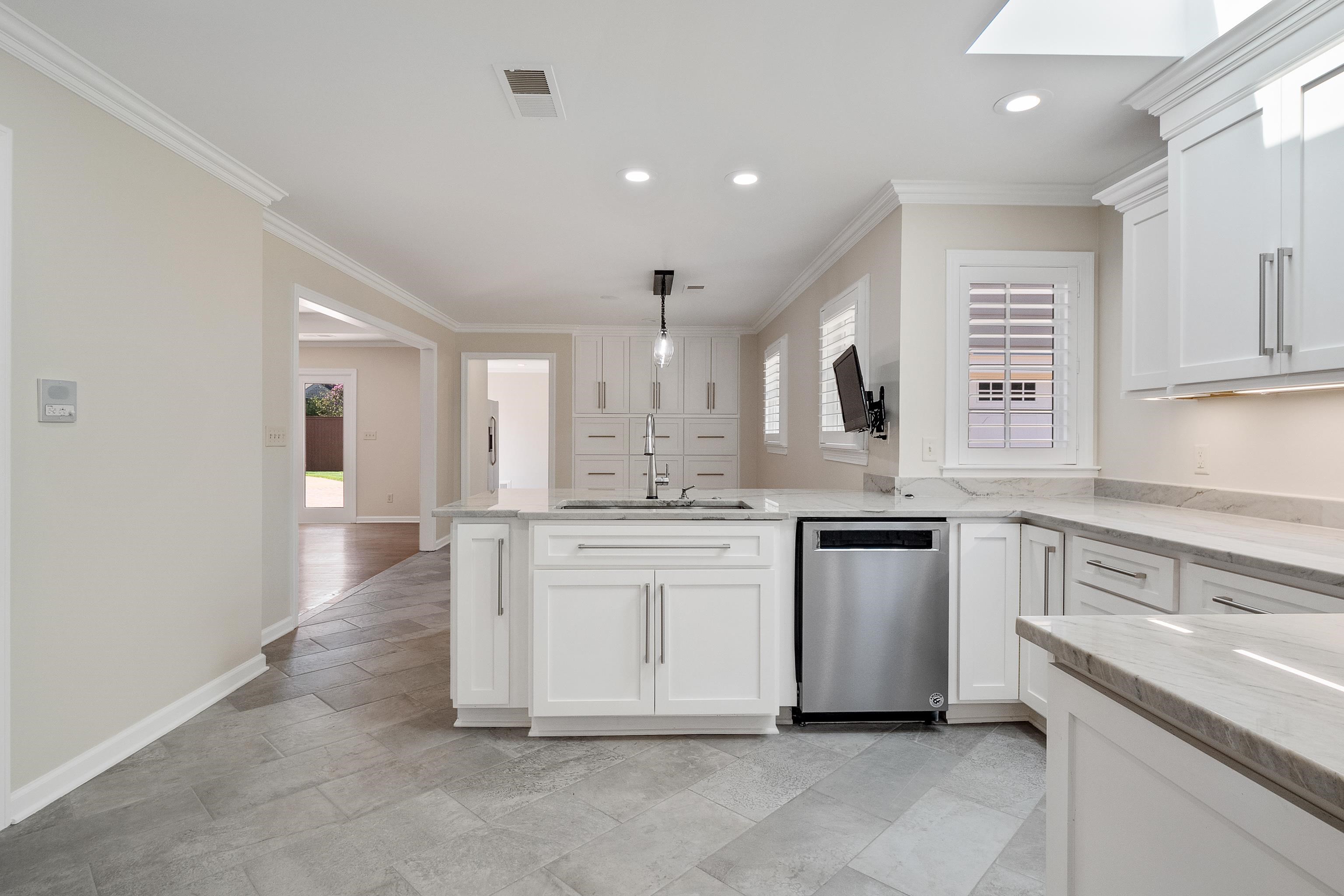 2277 Kirby Road Memphis, TN 38119 - Photo 18 of 40 Gallery Image 18