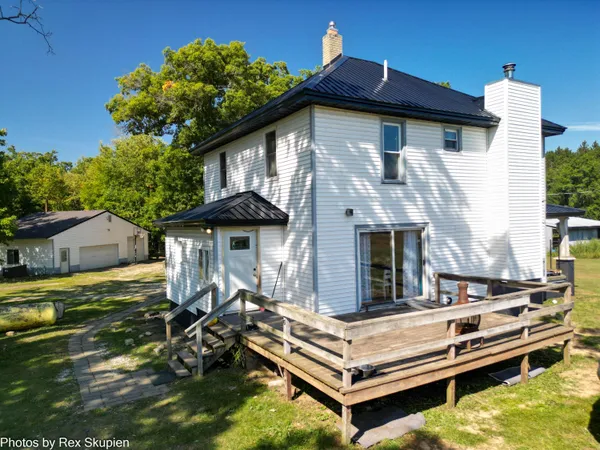 $540,000 | 11664 North Gordon Avenue, Bitely, MI 49309