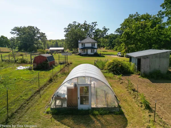 $540,000 | 11664 North Gordon Avenue, Bitely, MI 49309