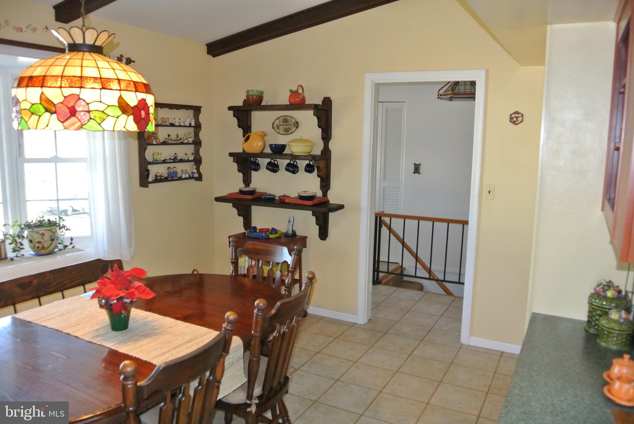 511 Gladhill Road Odenton, MD 21113 - Photo 11 of 38 Looking from kitchen back to foyer.