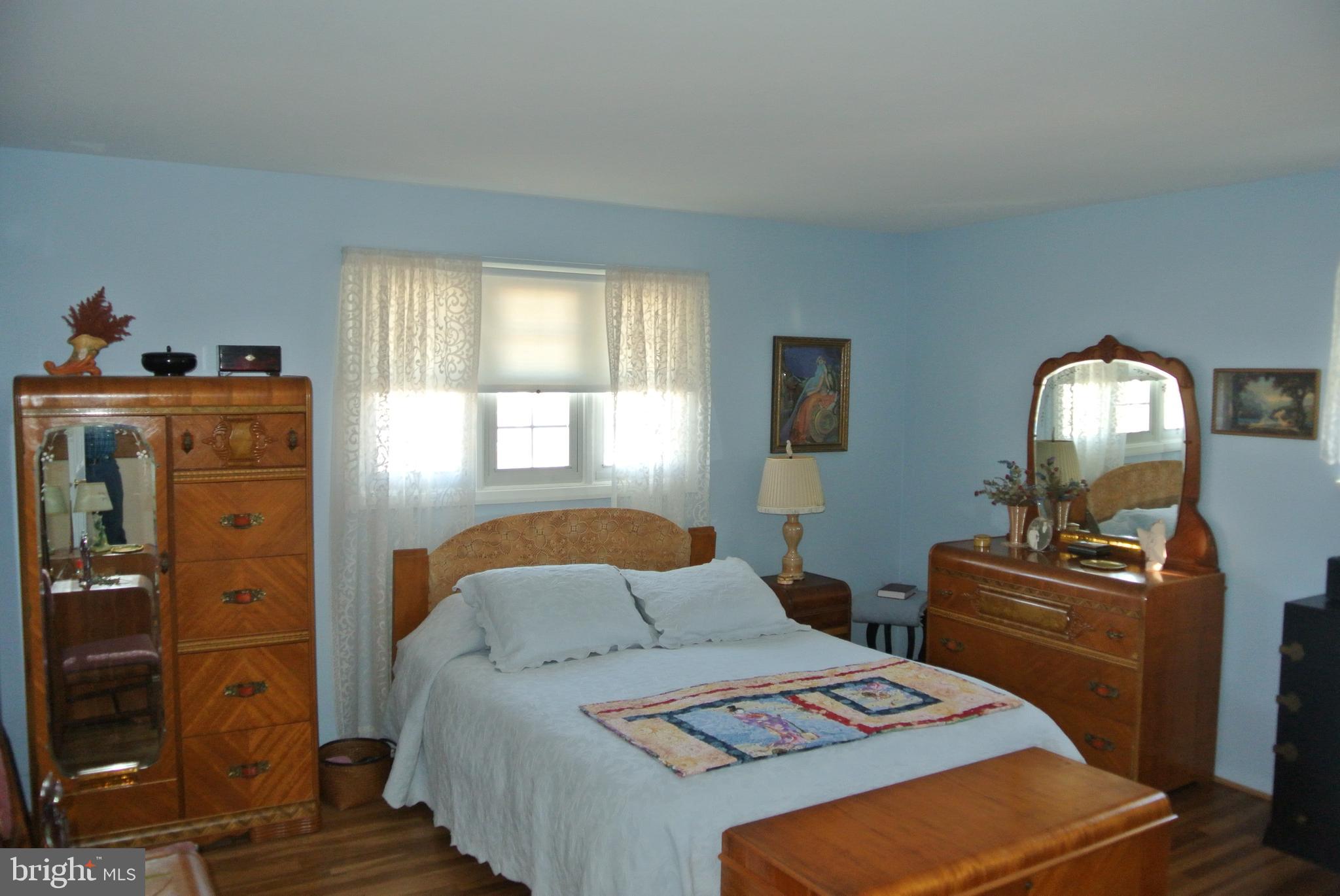 511 Gladhill Road Odenton, MD 21113 - Photo 17 of 38 Master bedroom.