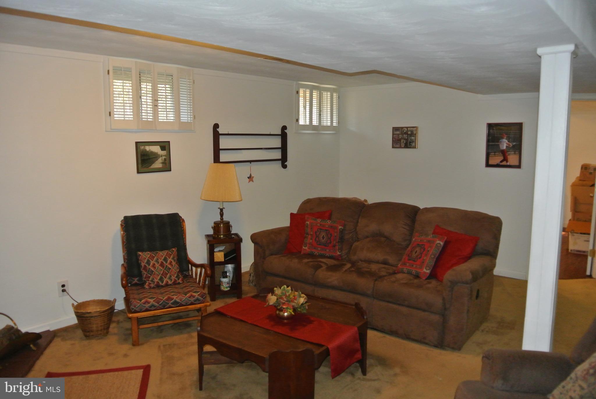 511 Gladhill Road Odenton, MD 21113 - Photo 28 of 38 Family room