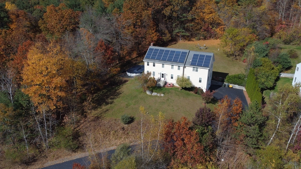 1 Deer Run Charlton, MA 01507 - Photo 1 of 39