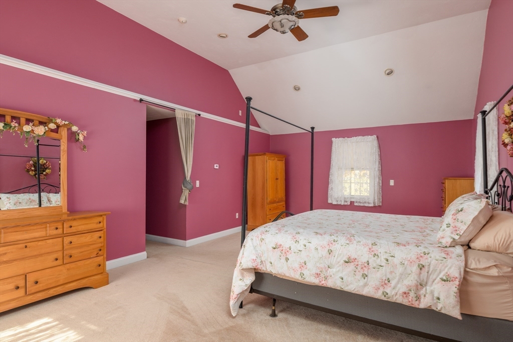 1 Deer Run Charlton, MA 01507 - Photo 27 of 39