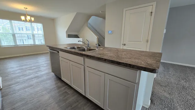 $2,500 | 2484 Alison Avenue, Pingree Grove, IL 60140