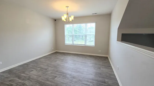 $2,500 | 2484 Alison Avenue, Pingree Grove, IL 60140