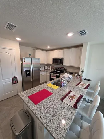 $2,175 | 2910 Hudson Hammock Way, St. Cloud, FL 34773