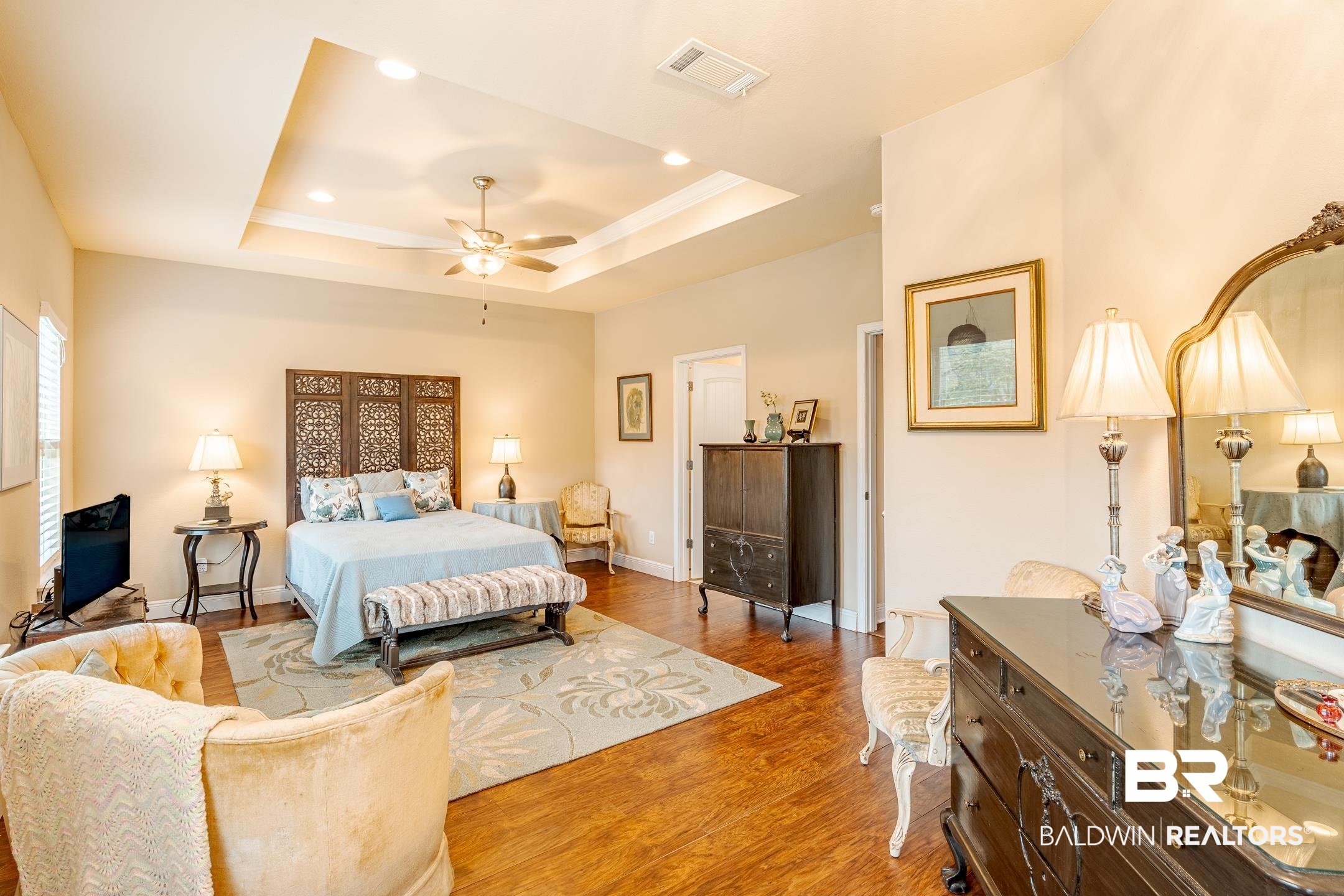 21482 Roundhouse Road Fairhope, AL 36532 - Photo 17 of 26 Primary Suite