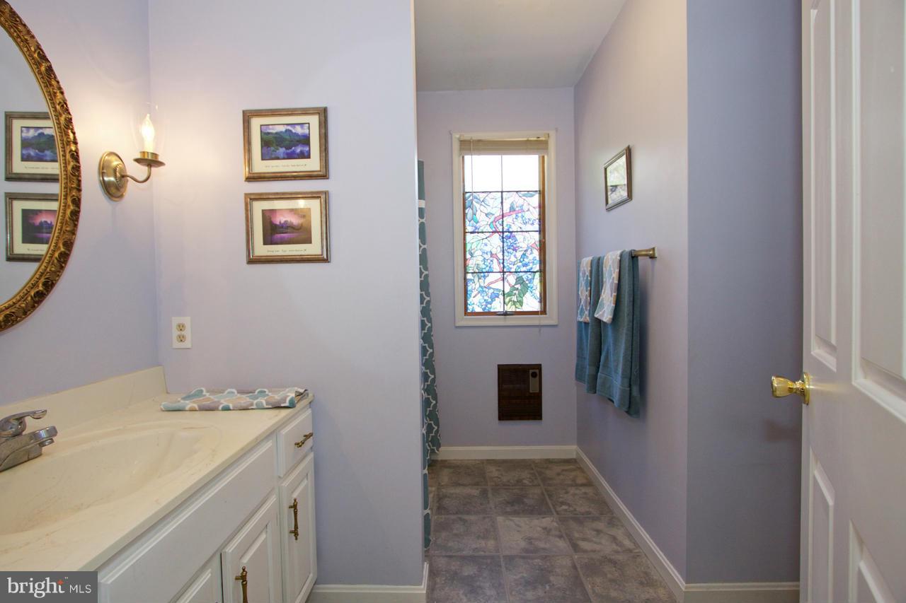 2703 Fallston Road Fallston, MD 21047 - Photo 12 of 29 Bath