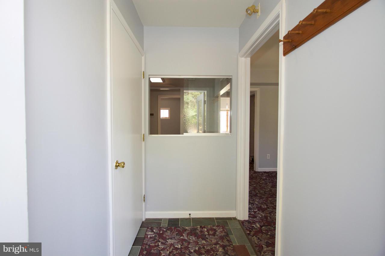 2703 Fallston Road Fallston, MD 21047 - Photo 16 of 29 Interior (General)