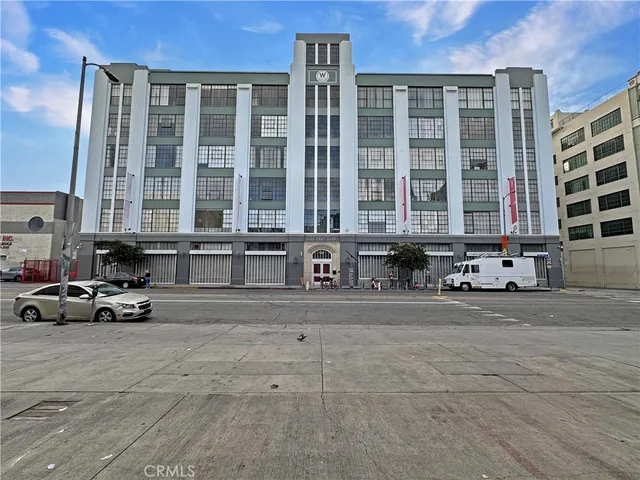 a car parked in front of a building