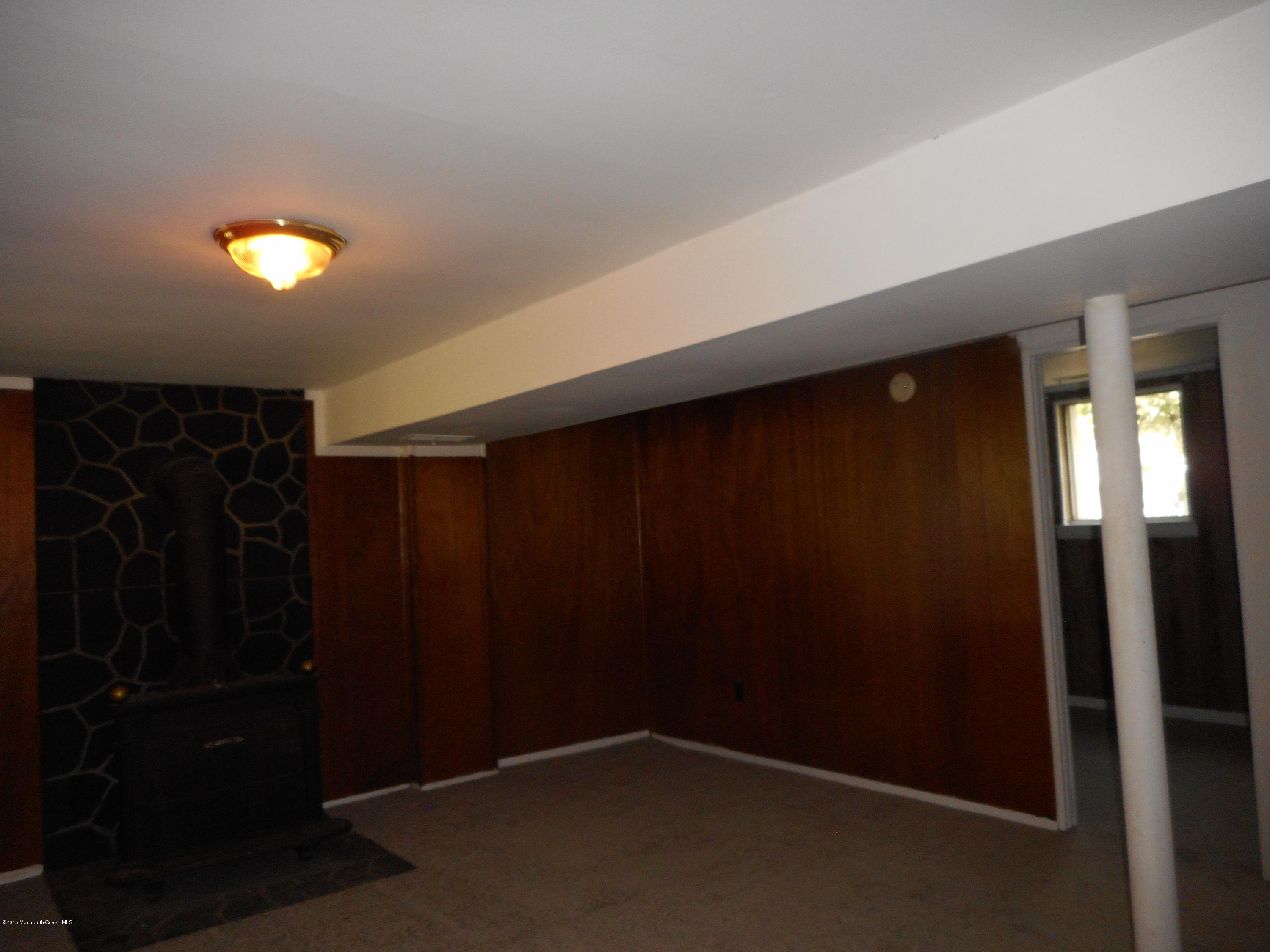 108 Darien Road Howell, NJ 07731 - Photo 20 of 22