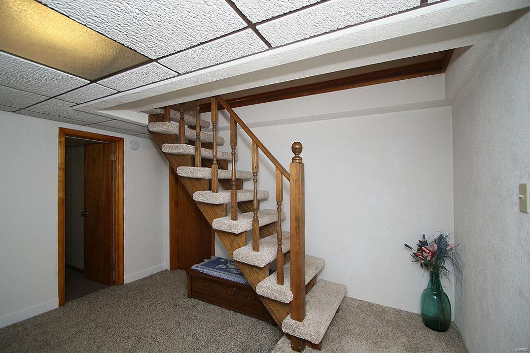 213 North Point Road Fairview Heights, IL 62208 - Photo 14 of 27