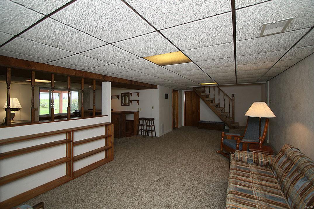 213 North Point Road Fairview Heights, IL 62208 - Photo 18 of 27