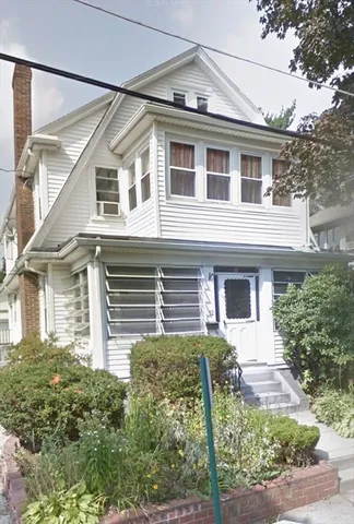 $3,100 | 12 Lewis Road, Unit 1, Belmont, MA 02478