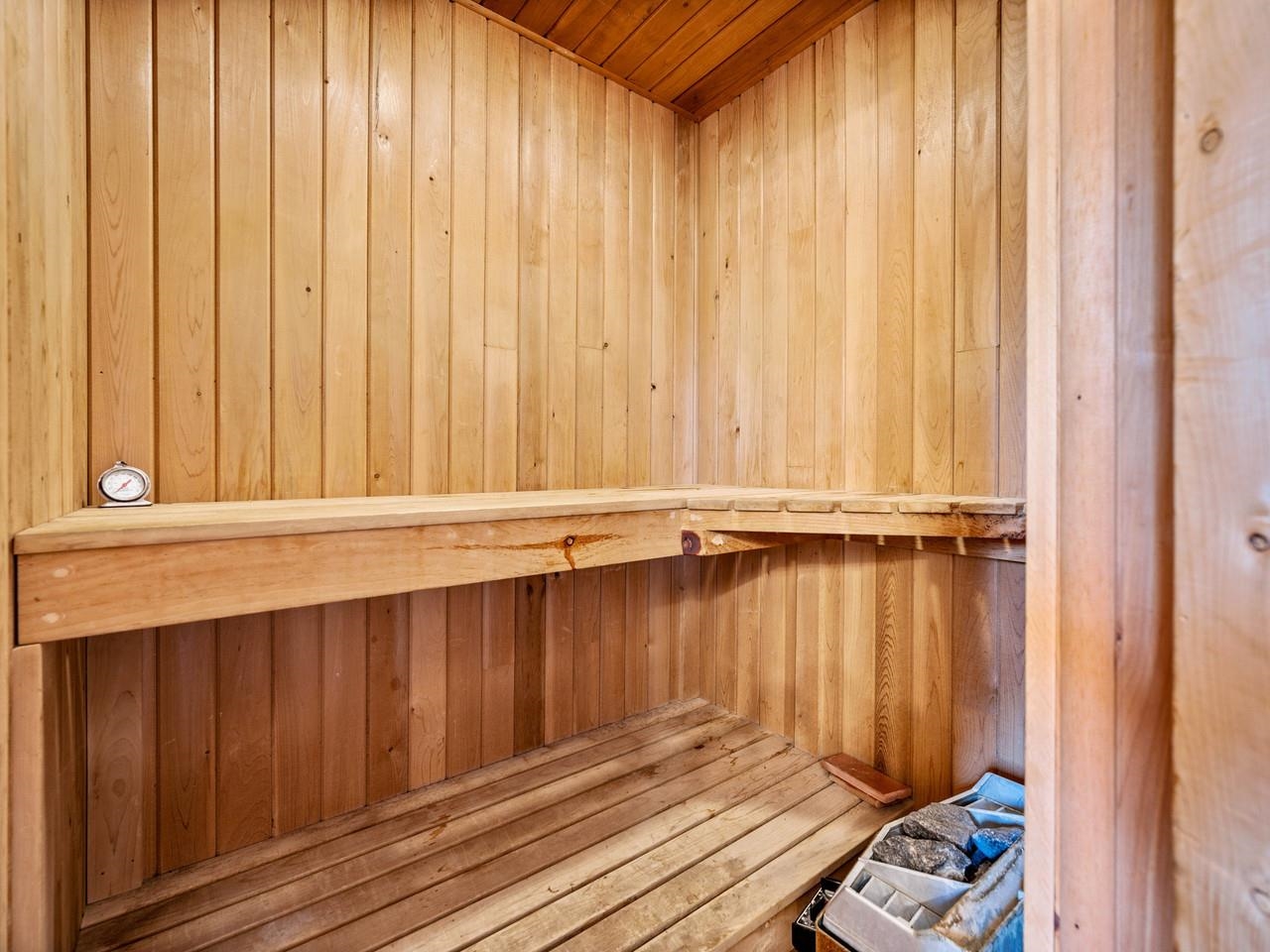 858 East Hill Road Plainfield, VT 05667 - Photo 12 of 60