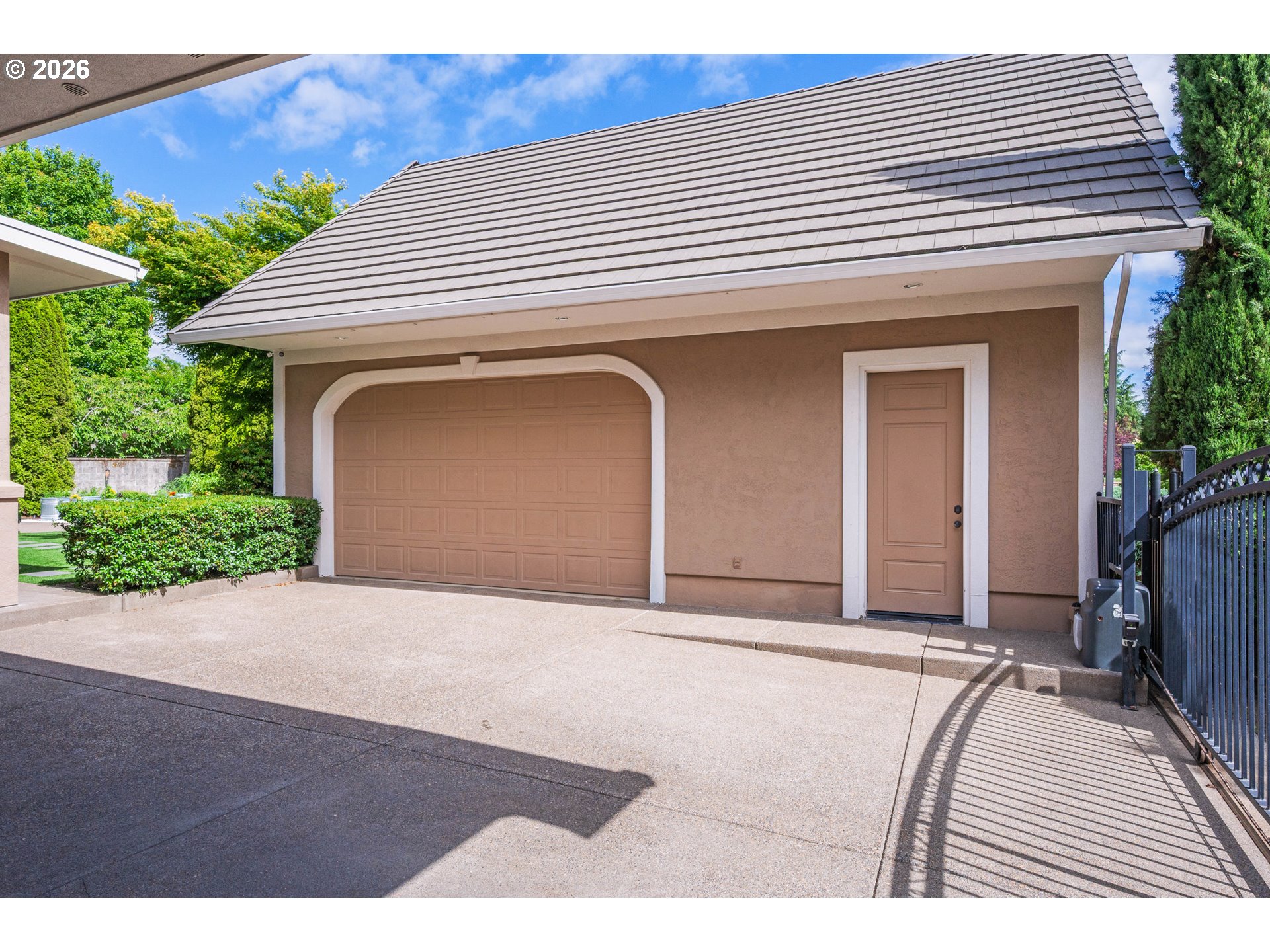 1695 Canoe Ridge Way Eugene, OR 97408 - Photo 43 of 46