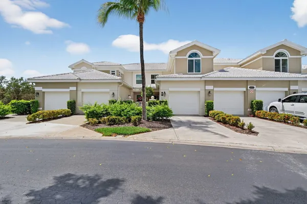 $499,900 | 4655 Hawks Nest Way, Unit O202, Naples, FL 34114