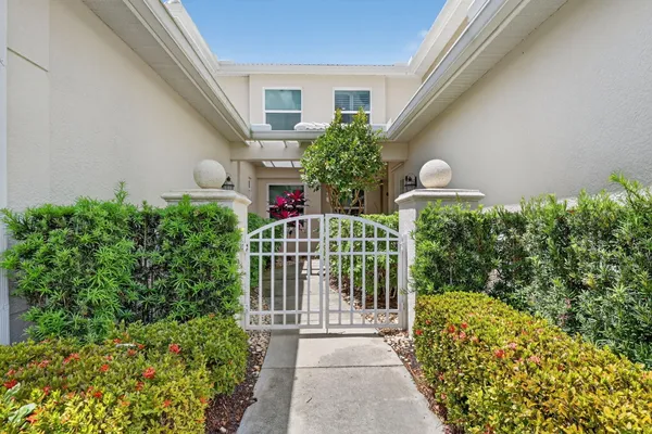 $499,900 | 4655 Hawks Nest Way, Unit O202, Naples, FL 34114