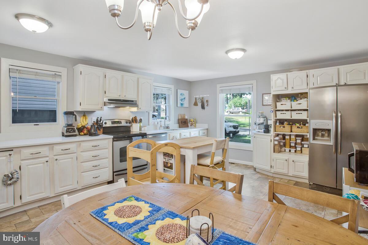 1623 Ruxton Road Edgewater, MD 21037 - Photo 16 of 29