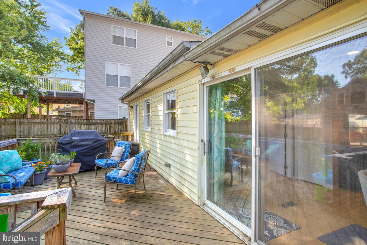 1623 Ruxton Road Edgewater, MD 21037 - Photo 18 of 29