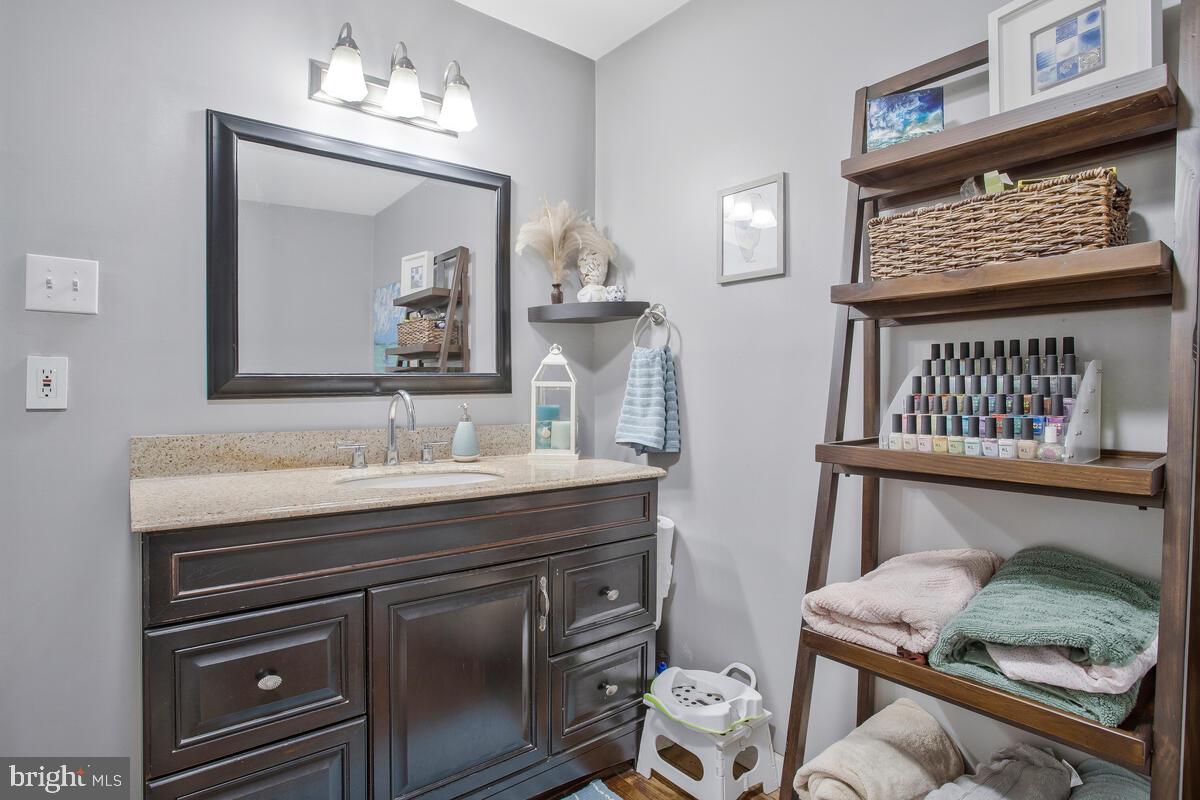 1623 Ruxton Road Edgewater, MD 21037 - Photo 26 of 29
