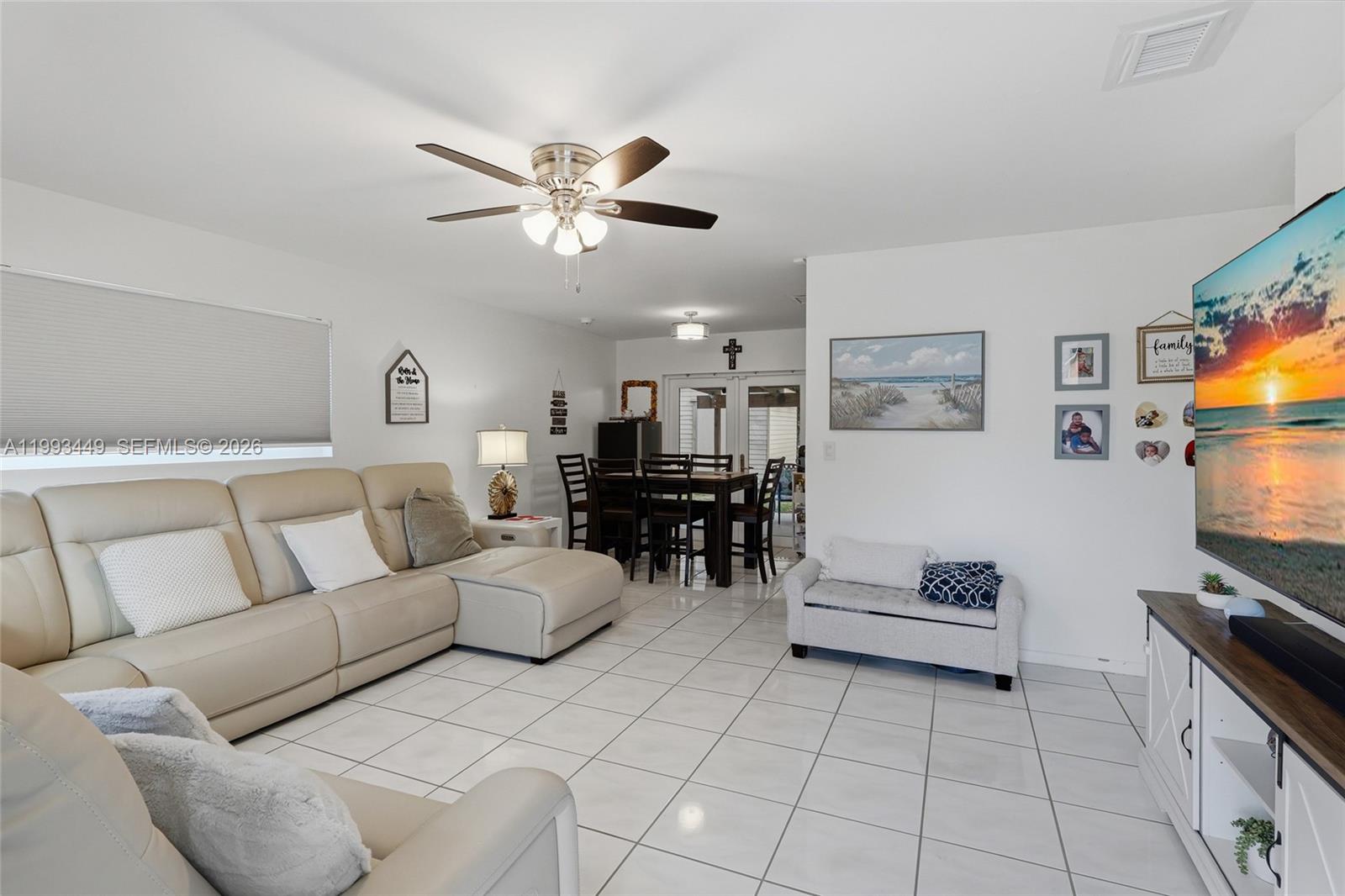 14501 Southwest 297th Street Homestead, FL 33033 - Photo 5 of 23