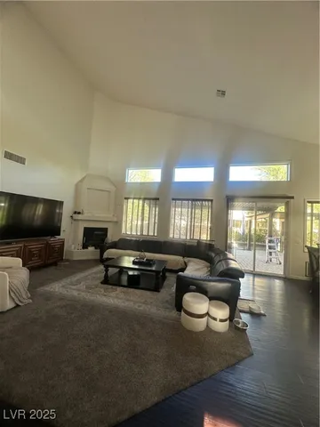 $2,900 | 4132 West Falcons Flight Avenue, North Las Vegas, NV 89084