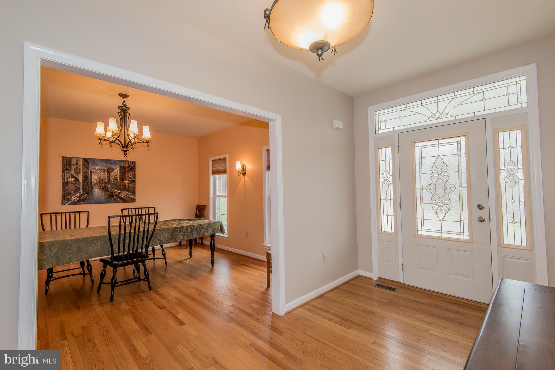 12751 Liberty Road Mount Airy, MD 21771 - Photo 5 of 28 Foyer