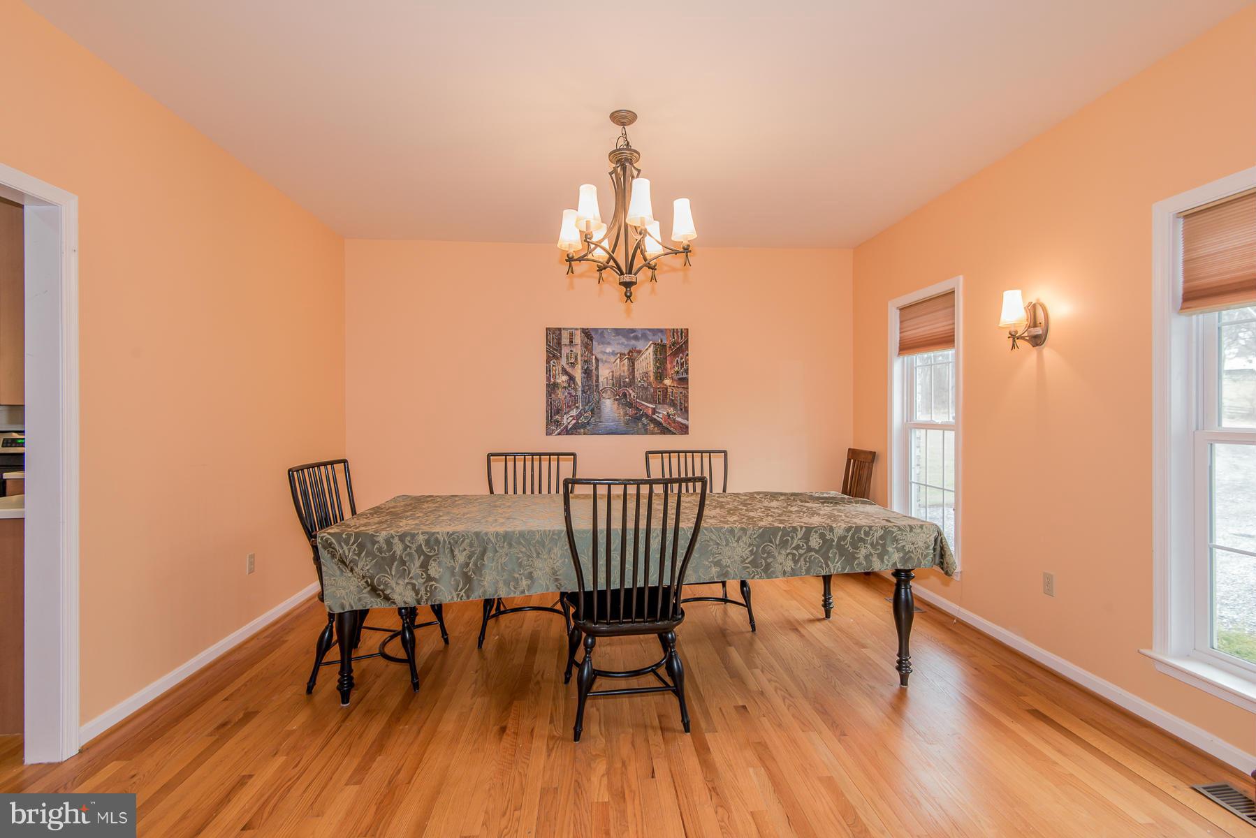 12751 Liberty Road Mount Airy, MD 21771 - Photo 10 of 28 Dining Room