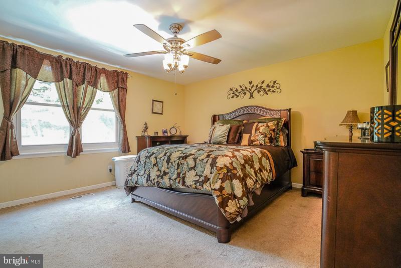 3344 Chesterfield Road Philadelphia, PA 19114 - Photo 17 of 42 Gallery Image 17