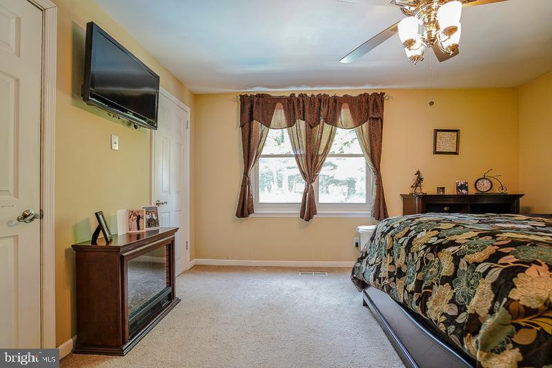 3344 Chesterfield Road Philadelphia, PA 19114 - Photo 18 of 42 Gallery Image 18