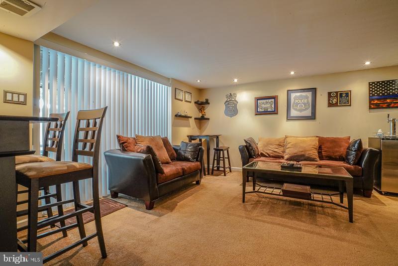 3344 Chesterfield Road Philadelphia, PA 19114 - Photo 29 of 42 Gallery Image 29