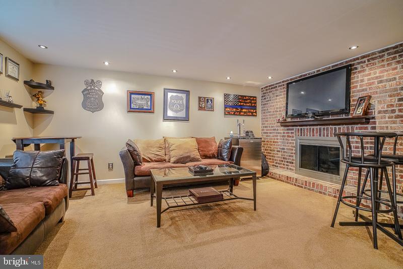 3344 Chesterfield Road Philadelphia, PA 19114 - Photo 31 of 42 Gallery Image 31