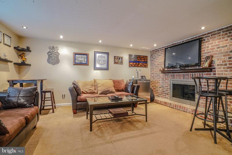 3344 Chesterfield Road Philadelphia, PA 19114 - Photo 32 of 42 Gallery Image 32