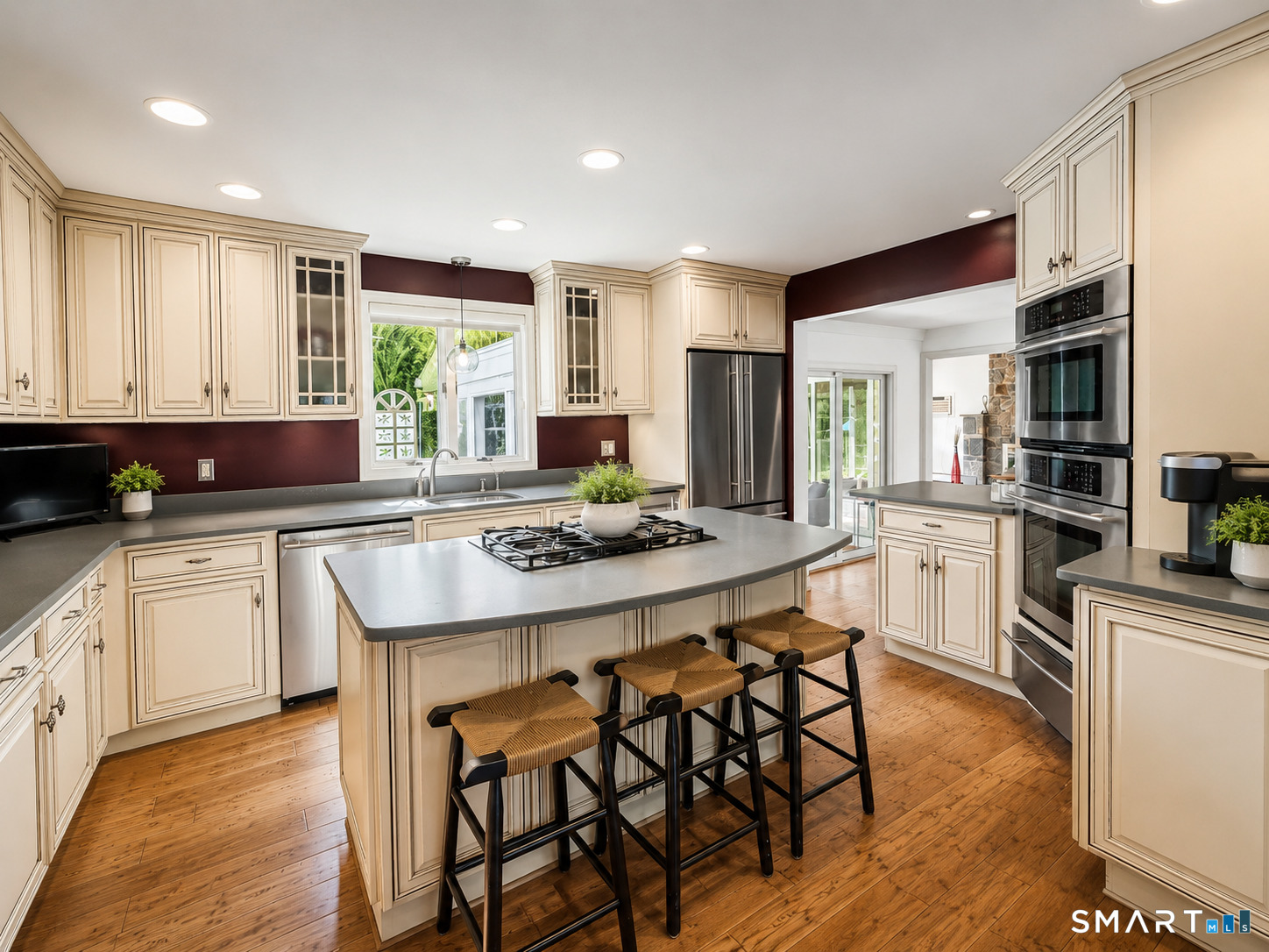 39 Sorghum Road Shelton, CT 06484 - Photo 3 of 6
