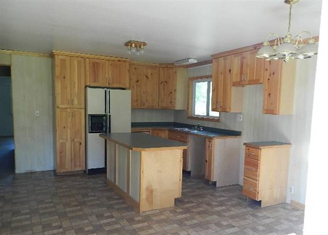 6689 Lansing Road Perry, MI 48872 - Photo 2 of 5 31097442-1.JPG