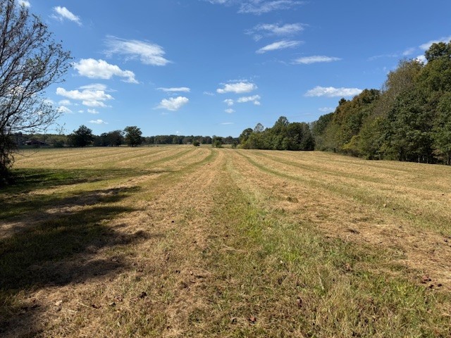 555 Smith Road Crossville, TN 38571 - Photo 19 of 33 a view of an ocean and beach