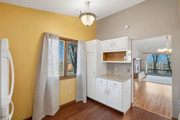 $235,000 | 4828 6th Ave Drive, Moline, IL 61265