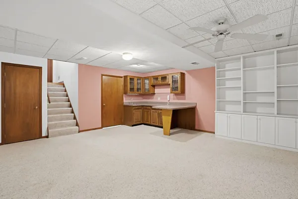 $235,000 | 4828 6th Ave Drive, Moline, IL 61265