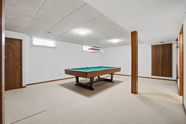 $235,000 | 4828 6th Ave Drive, Moline, IL 61265