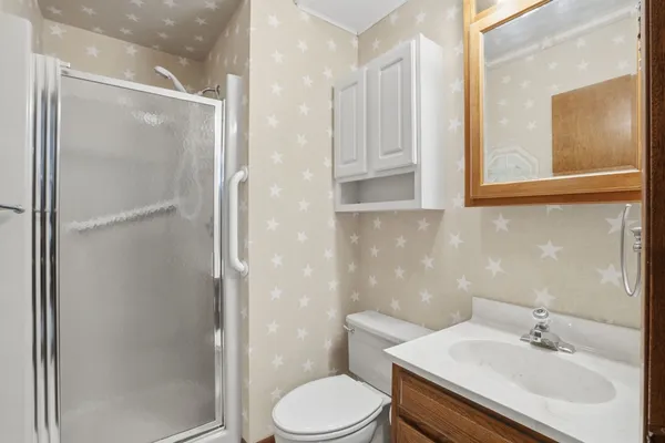 $235,000 | 4828 6th Ave Drive, Moline, IL 61265