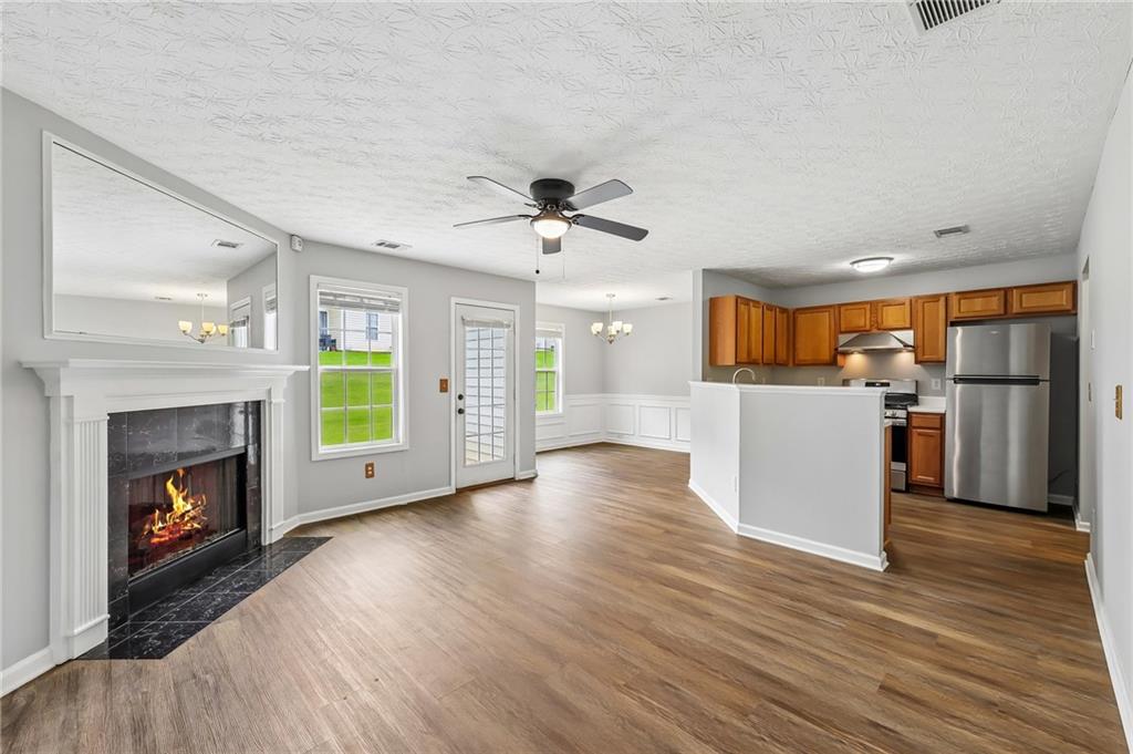 4653 Grand Central Parkway Decatur, GA 30035 - Photo 4 of 23