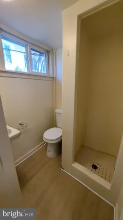 $1,085 | 228 Manor Circle, Unit 7, Takoma Park, MD 20912