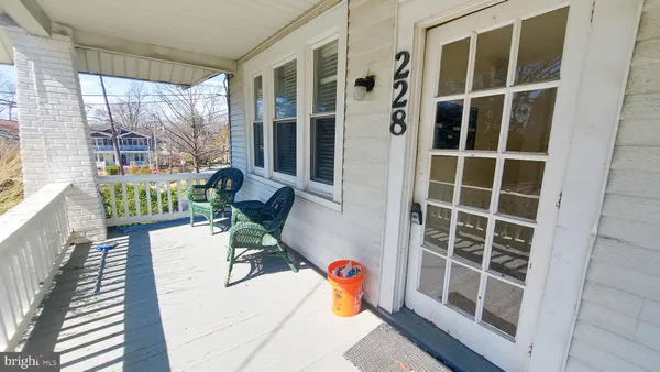 $1,085 | 228 Manor Circle, Unit 7, Takoma Park, MD 20912