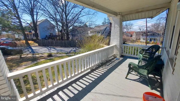 $1,085 | 228 Manor Circle, Unit 7, Takoma Park, MD 20912