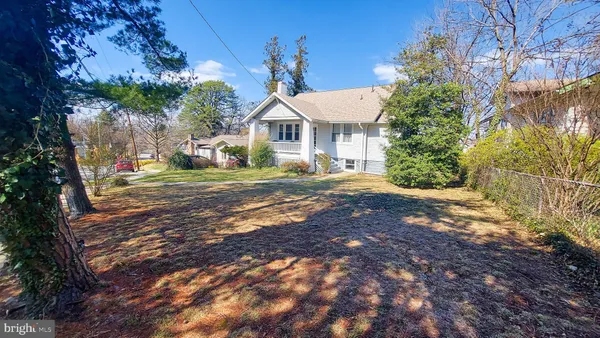 $1,085 | 228 Manor Circle, Unit 7, Takoma Park, MD 20912