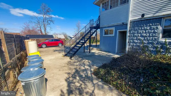 $1,085 | 228 Manor Circle, Unit 7, Takoma Park, MD 20912