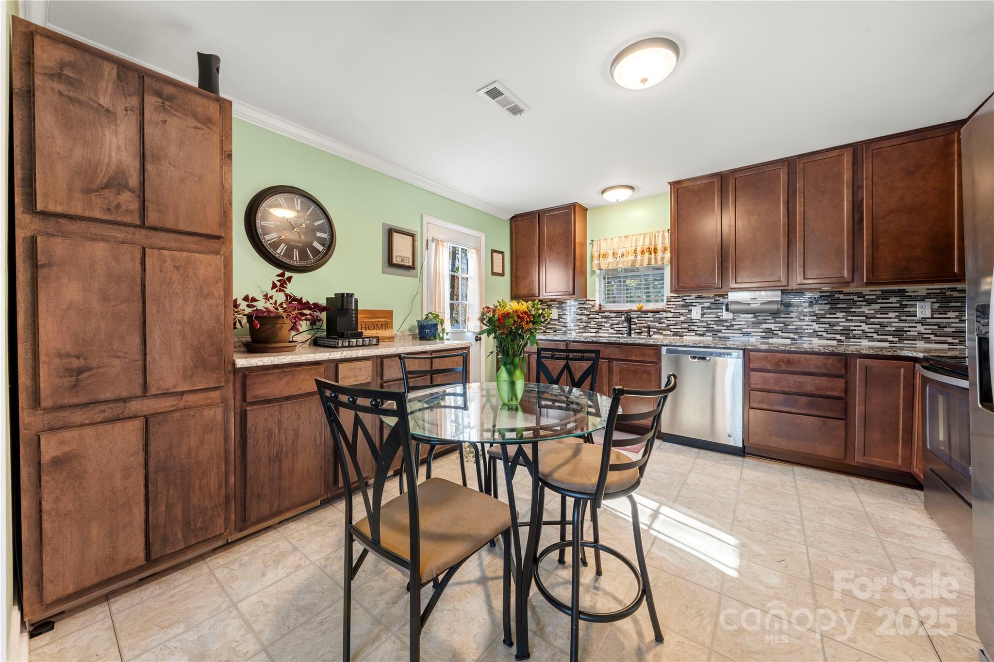3709 Little Mountain Road Gastonia, NC 28056 - Photo 10 of 38 Gallery Image 10